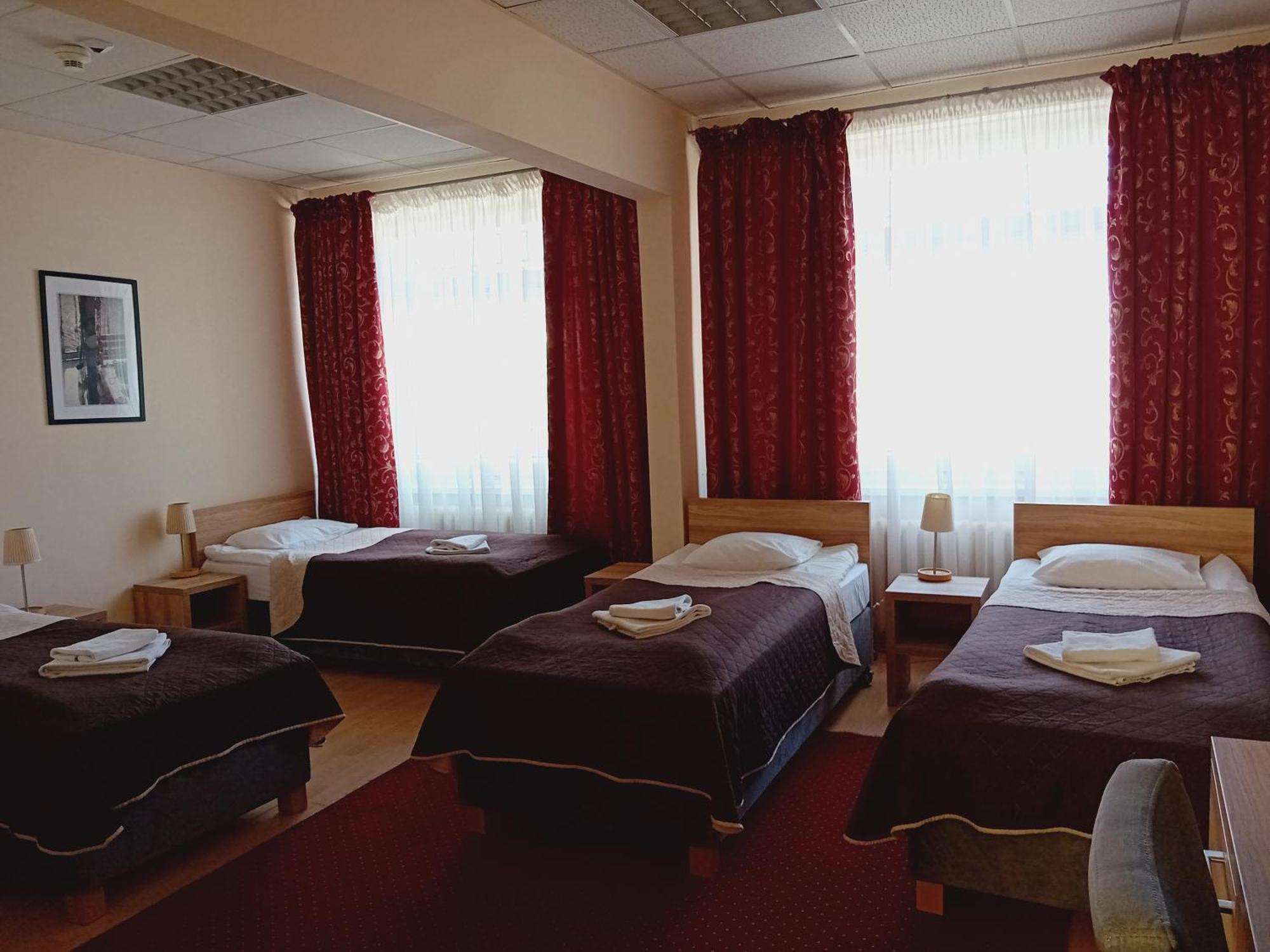 Scsk Zurawia Bed & Breakfast Warsaw Exterior photo