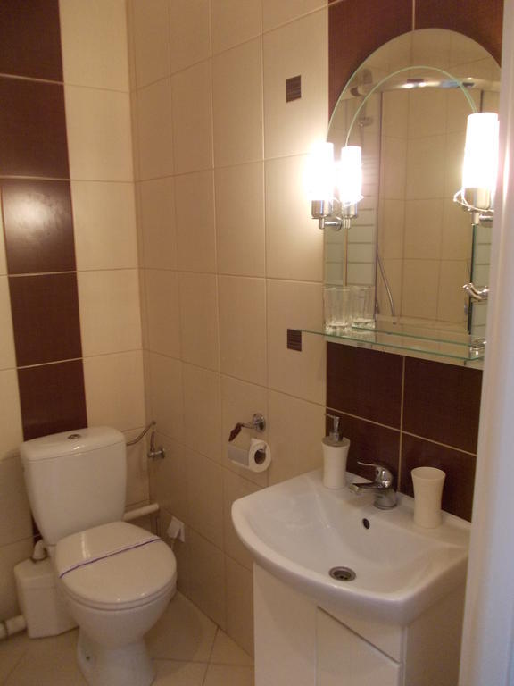 Scsk Zurawia Bed & Breakfast Warsaw Exterior photo