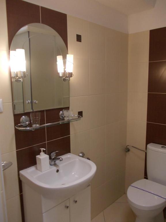 Scsk Zurawia Bed & Breakfast Warsaw Room photo